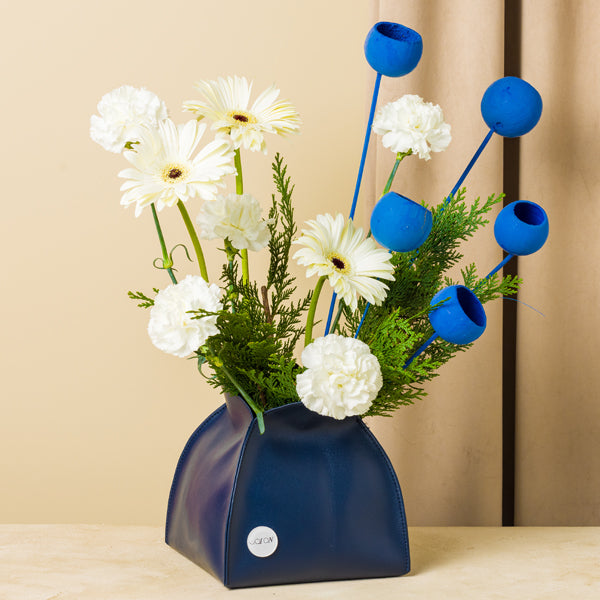 Leather vase Dark Blue