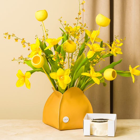 Leather vase Yelow Chocolate